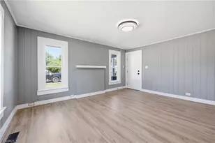 408 Reid St, Thomasville, NC 27360 - Photo 8