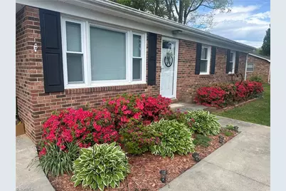 184 Shamrock Avenue, Mount Airy, NC 27030 - Photo 2