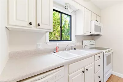 109 Cedar Lake Trail, Winston-Salem, NC 27104 - Photo 8