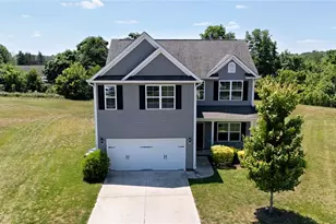 540 Alamanni Ct, Graham, NC 27253 - Photo 2
