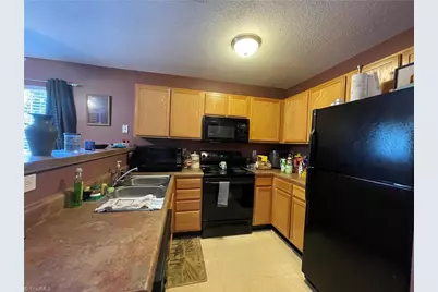 1920 Crest Hollow Drive, Winston-Salem, NC 27127 - Photo 4