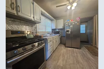 909 E Florida Street, Greensboro, NC 27406 - Photo 4