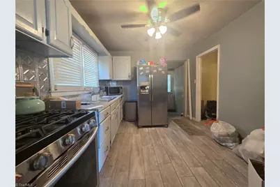 909 E Florida Street, Greensboro, NC 27406 - Photo 6
