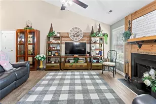 651 Huntingdon St, Elon, NC 27244 - Photo 16