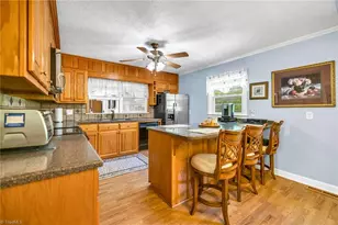 346 Piney Creek Rd, Lansing, NC 28643 - Photo 10