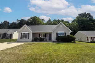 1807 Antler Ct, Greensboro, NC 27406 - Photo 1