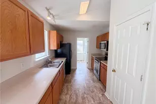 1807 Antler Ct, Greensboro, NC 27406 - Photo 2