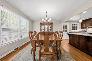 4311 Dogwood Dr, Greensboro, NC 27410 - Photo 6