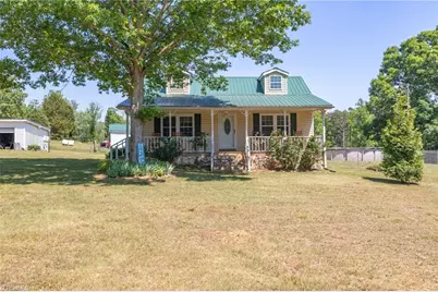122 Buck Road, Eden, NC 27288 - Photo 2