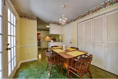 2047 Walker Avenue, Burlington, NC 27215 - Photo 18