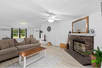 1100 Sandy Lane, Sandy Ridge, NC 27046 - Photo 8