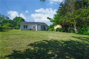 3203 Loftyview Dr, High Point, NC 27260 - Photo 28