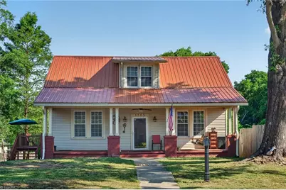 1305 E Meadow Road, Eden, NC 27288 - Photo 2