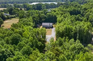 4415 Fairview Farm Rd, Asheboro, NC 27205 - Photo 6