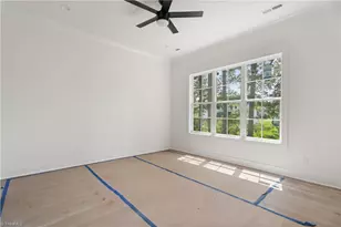 4728 Spitfire Ln, Winston-Salem, NC 27103 - Photo 12