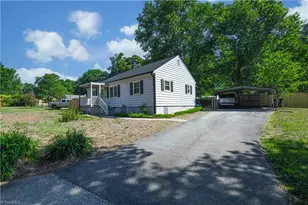 3700 Murchie St, Greensboro, NC 27405 - Photo 2