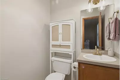 304 Oakwood Circle, Lexington, NC 27295 - Photo 20