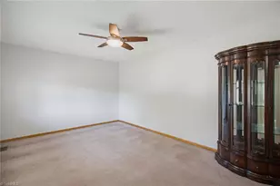 304 Oakwood Cir, Lexington, NC 27295 - Photo 6