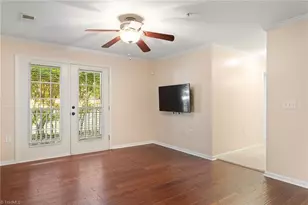 7100 W Friendly Ave, Greensboro, NC 27410 - Photo 12