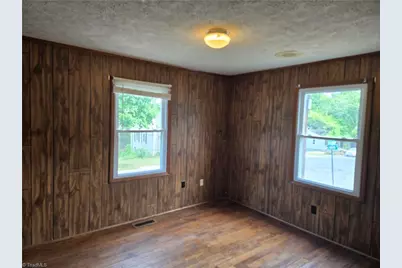 202 Boyd Street, Reidsville, NC 27320 - Photo 16