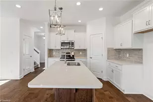 1675 Ashmead Ln, Clemmons, NC 27012 - Photo 10