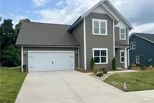 1675 Ashmead Ln, Clemmons, NC 27012 - Photo 2