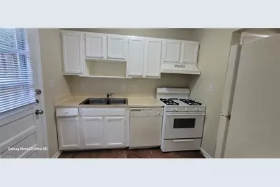 1925 Vantage Point Place #F, Greensboro, NC 27407 - Photo 10