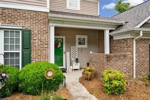 5757 Fox Ridge Ln, Winston-Salem, NC 27104 - Photo 4