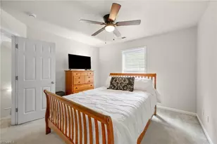 5757 Fox Ridge Ln, Winston-Salem, NC 27104 - Photo 16