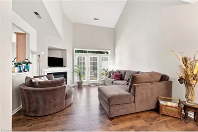 5757 Fox Ridge Lane, Winston-Salem, NC 27104 - Photo 6