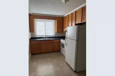 403 Gilmer Street Extension, Reidsville, NC 27320 - Photo 2
