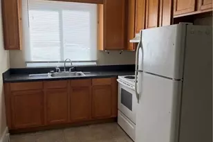 403 Gilmer Street Ext, Reidsville, NC 27320 - Photo 2