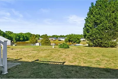 101 Erin Lane, Thomasville, NC 27360 - Photo 32