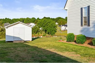 101 Erin Lane, Thomasville, NC 27360 - Photo 34