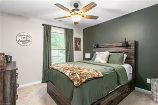 1028 Longleaf Pine Pl, Mebane, NC 27302 - Photo 20
