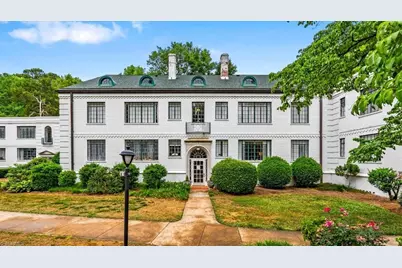 1700 N Elm Street #B3, Greensboro, NC 27408 - Photo 2