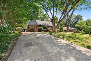 1249 Wedgewood Dr, Winston-Salem, NC 27103 - Photo 4