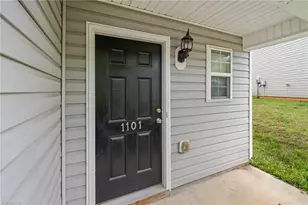 1101 Caden Village Cir, Lexington, NC 27295 - Photo 4