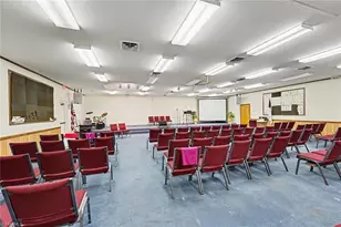 222 Market St, Madison, NC 27025 - Photo 8