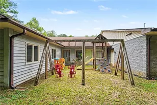 222 Market St, Madison, NC 27025 - Photo 38