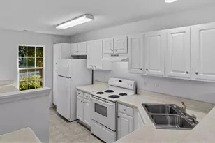 5641 Fellowship Dr, Greensboro, NC 27410 - Photo 4