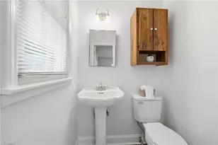 1905 Whitsett St, Burlington, NC 27215 - Photo 14