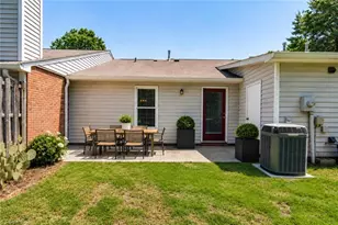 14 Collwood Ct, Greensboro, NC 27409 - Photo 20
