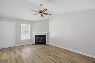 14 Collwood Ct, Greensboro, NC 27409 - Photo 4