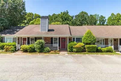14 Collwood Court, Greensboro, NC 27409 - Photo 2