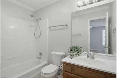 14 Collwood Court, Greensboro, NC 27409 - Photo 18