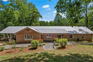 142 Pioneer Rd, Harmony, NC 28634 - Photo 1
