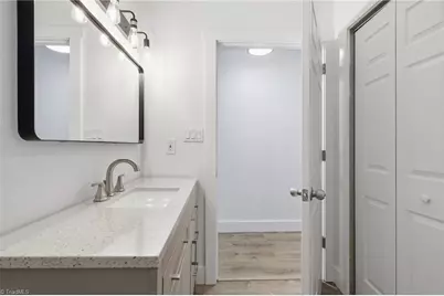 1920 Glenside Drive, Greensboro, NC 27405 - Photo 12