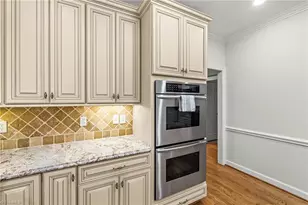 1700 Farnsworth Ct, High Point, NC 27262 - Photo 16