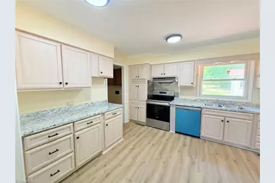2607 Antoine Drive, Greensboro, NC 27407 - Photo 2